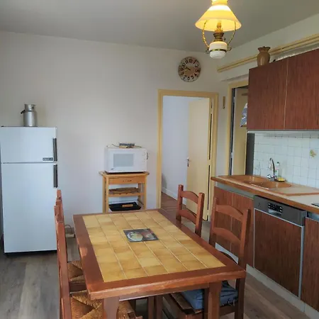Le Toura 2/4 Personnes Saint-Alban-sur-Limagnole